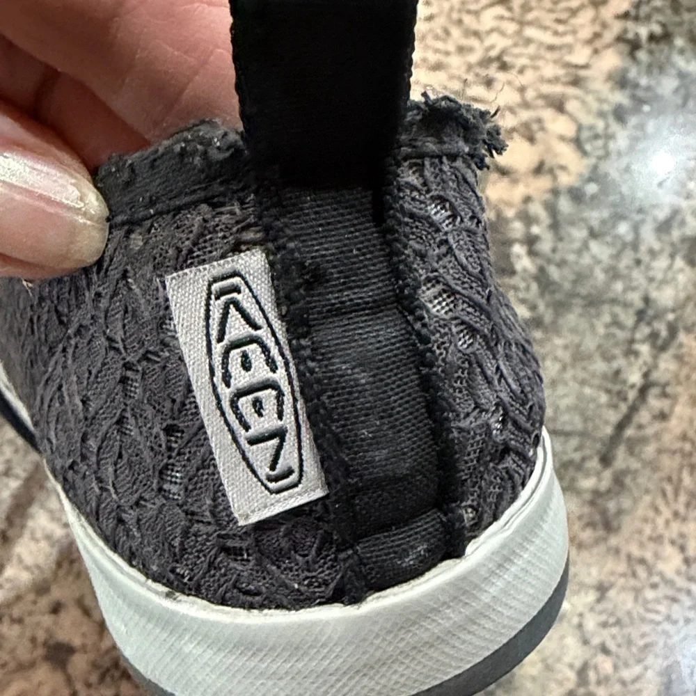 Keen stylish sneakers